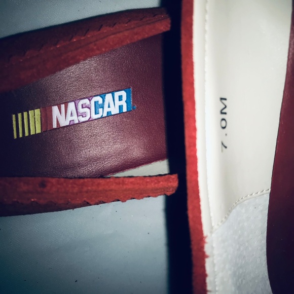 Nascsar Red Patent and Suede Flat Sz7M - Picture 2 of 8